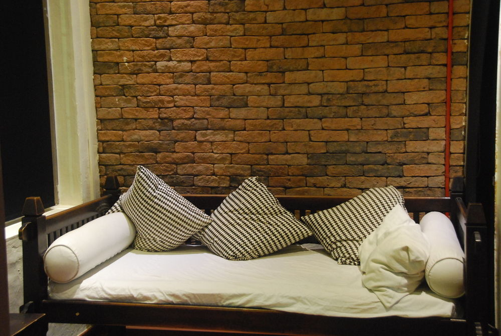 Cube Boutique Capsule Hotel At Kampong Glam Сингапур Экстерьер фото