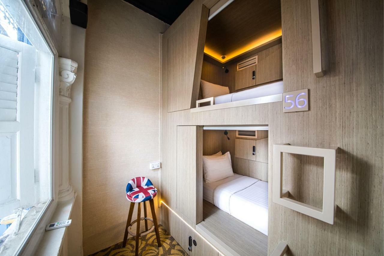 Cube Boutique Capsule Hotel At Kampong Glam Сингапур Экстерьер фото