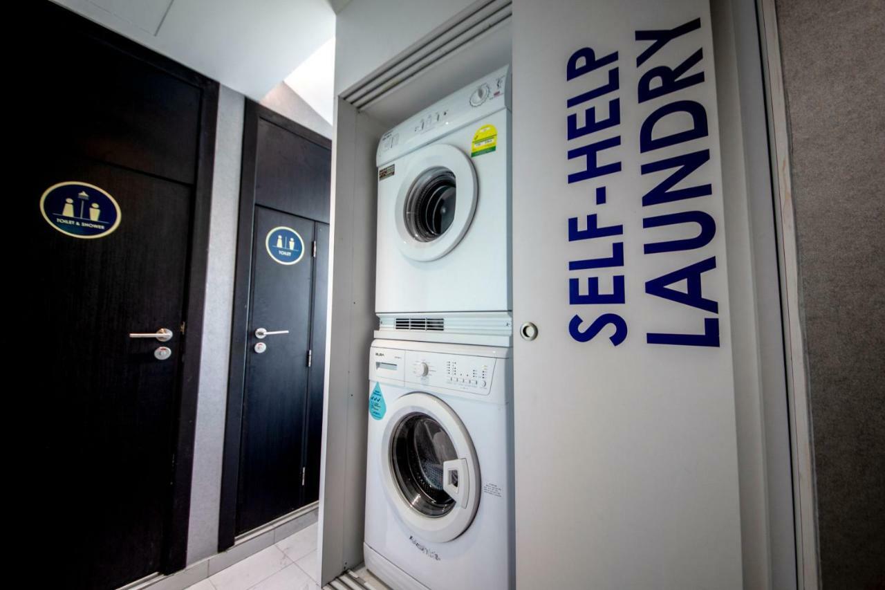 Cube Boutique Capsule Hotel At Kampong Glam Сингапур Экстерьер фото